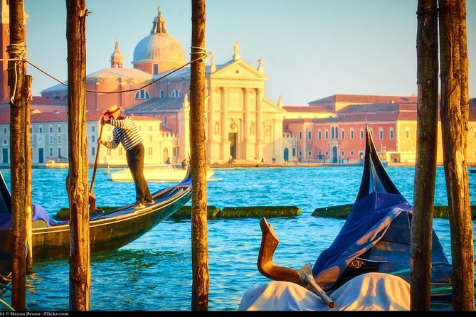 45-Minute or 1-hour Private Gondola Ride from Rialto - How the price compares with a walk-up ride