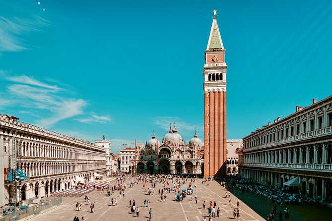 Afternoon in Venice : Basilica + Doge's Palace + Gondola - Meeting in Calle Larga de l’Ascension