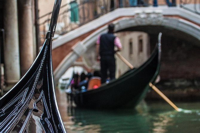 Enchanting Venice: Private Gondola Experience - Is the private format worth $180.11?