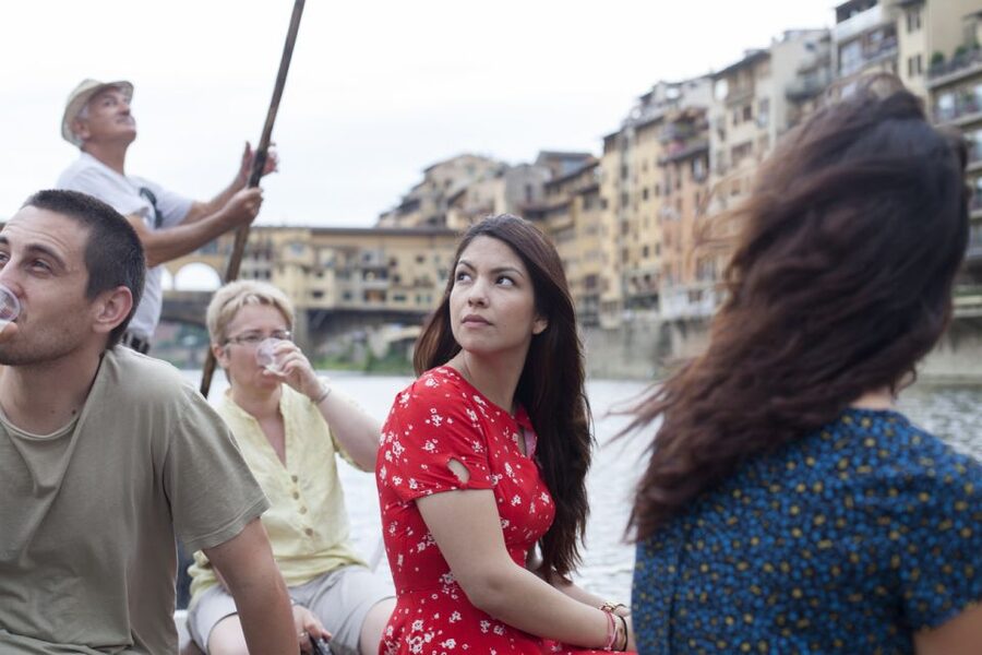 Florence: Guided Gondola Boat Tour with a Glass of Wine - Key points at a glance