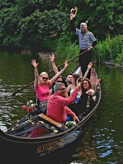 Hamburg Alster Lake romantic Tour in a Real Venetian Gondola