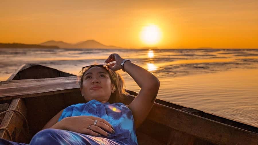 Koh Lanta: Romantic Sunrise Private Gondola Tour - Leaving Koh Lanta before dawn
