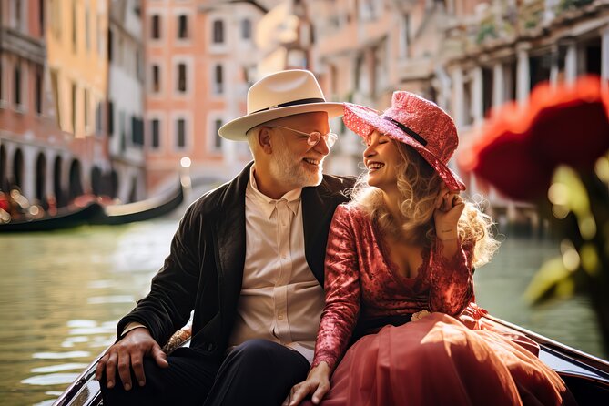 Perfect Private Venice Tour with Gondola Photoshoot - The Gondola Photoshoot at the Finish