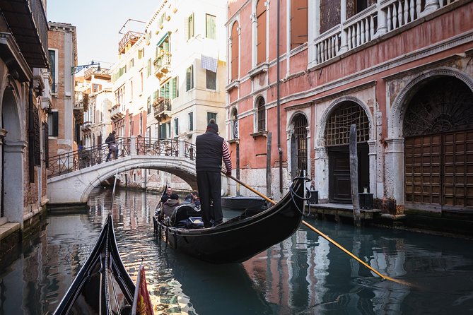 Private Crafted Gondola Ride on the Grand Canal - Peggy Guggenheim Collection from the canal