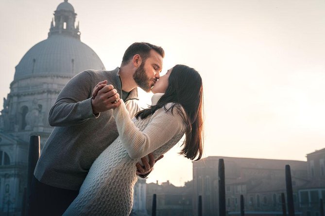 Private Photo Shoot in Venice with Gondola Ride - Finding quieter Venice beyond the postcard view