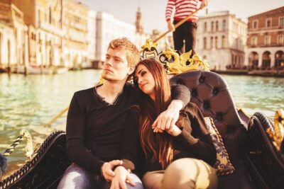 Private Photoshoot on Personal Gondola in Venice