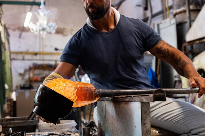 Private Tour: Venice Walk, Gondola, and Private Boat Tour ending on Murano Island with Venetian Lunch and Glass Factory Visit - St Mark’s Square in 15 minutes