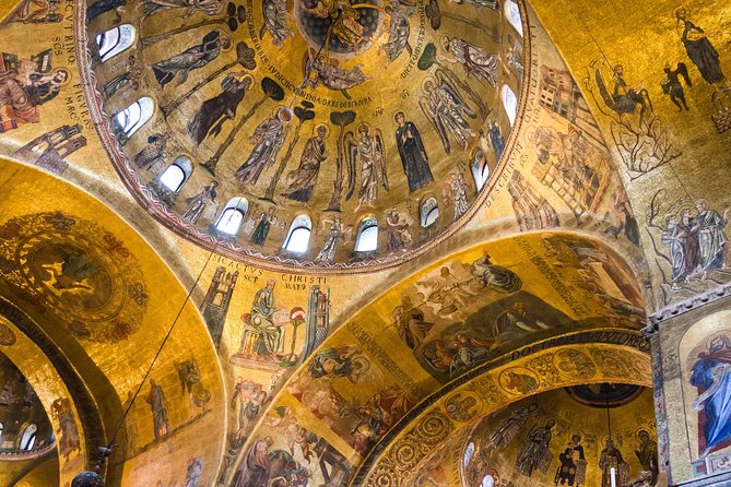 Private Venice City Tour and Gondola Ride - The guides are a major part of the experience
