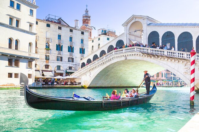 Romantic Venice: 30 Minute Gondola Ride with Serenade - The Grand Canal gives you Venice’s biggest views