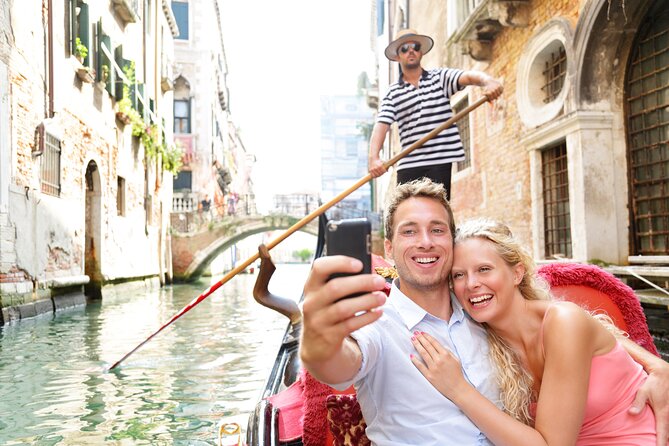 St. Mark’s Basilica Guided Tour with Venice Canals Gondola Ride - The 30-minute gondola route
