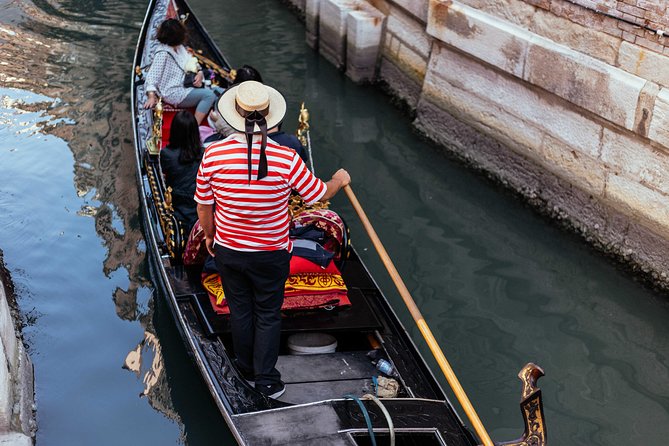 The Best of Venice: San Marco Highlights & Gondola Ride - The gondola ride: romantic idea, unclear value