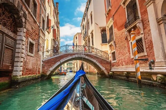 Tour Enchanting Venice Majestic City Walk and Gondola Ride - Rialto Bridge and the Grand Canal