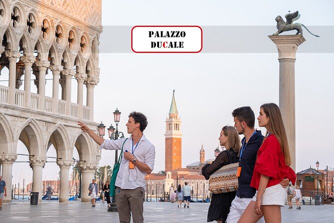 Unusual Venice Walking Tour through Rialto & Gondola Experience - The gondola portion is not always immediately afterward