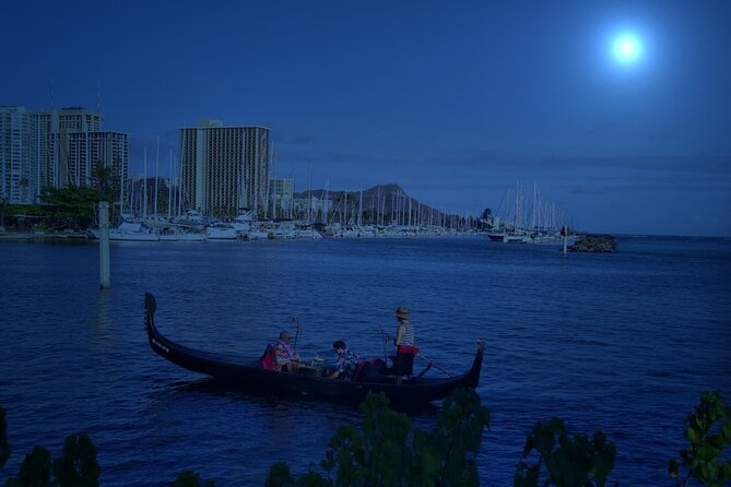 Valentine's Venetian Gondola Cruise in Waikiki - Waikiki, the skyline, and the man-made island