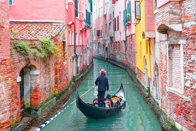 Venice Classic Gondola Ride Along Grand Canal and Hidden Corners - San Moisè and the final canal views