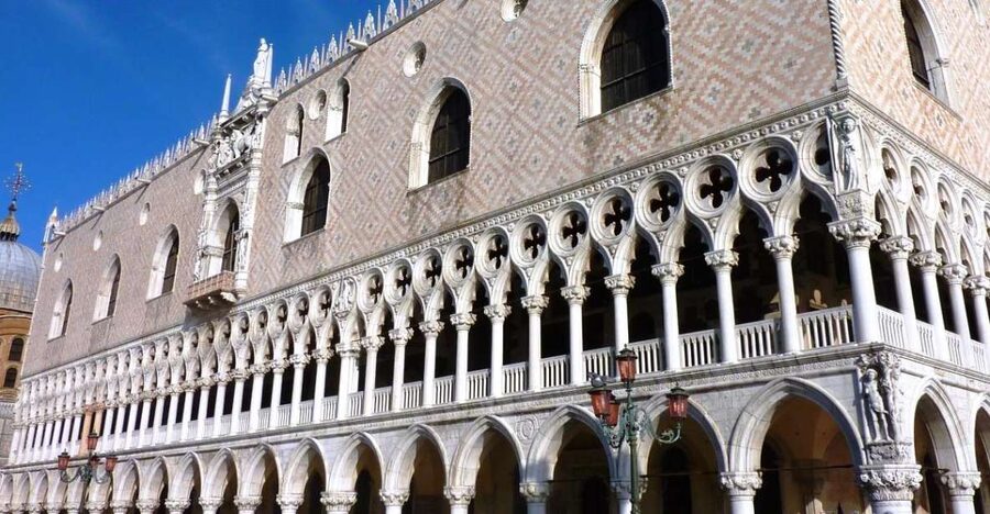 Venice: Doge's Palace Guided-Tour & Gondola Ride - Why Pair Doge’s Palace With a Gondola Ride?
