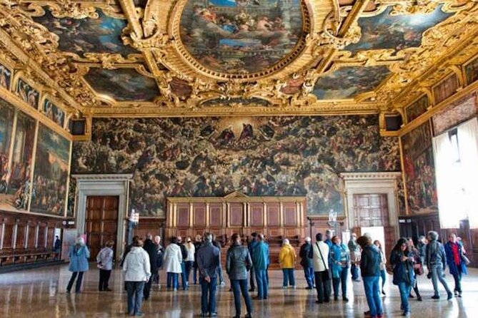 Venice: Doge's Palace Guided Tour With Tickets & Optional Gondola - Meeting in Piazza San Marco
