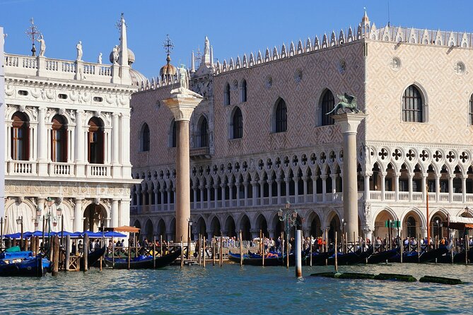Venice: Doge's Palace Guided Tour With Tickets & Optional Gondola - The Bridge of Sighs and the New Prisons
