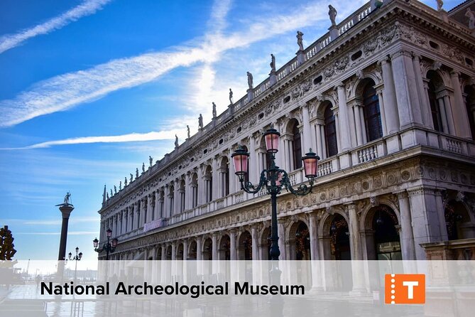 Venice Explorer Pass: Gondolas, Museums & Island Tours - Murano, Burano, and Torcello in five hours
