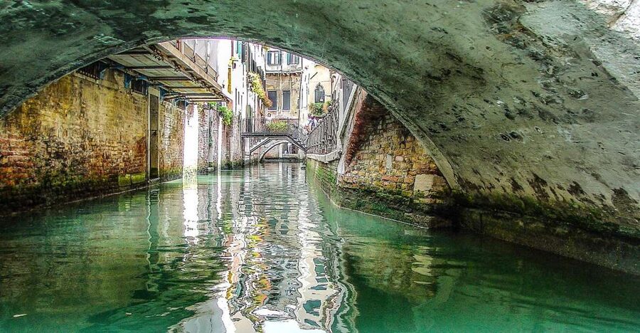 Venice: Gondola Ride and St. Mark's Basilica Tour - Inside St. Mark’s Basilica at 10:45