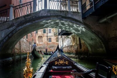 Gondola Ride under the Bridge of Sighs with Audio Guide App