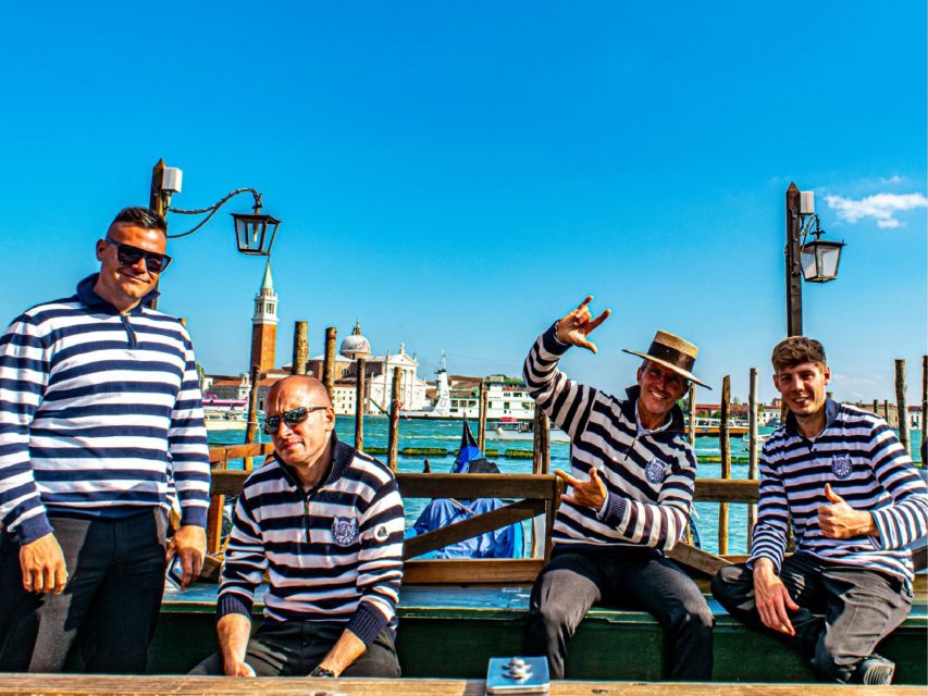 Venice: Highlights with Local Private Walking Tour & Gondola - Doge’s Palace and the political story of Venice