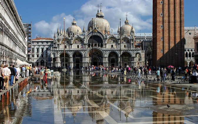 Venice in A Day: St Mark's Basilica, Doge's Palace & Gondola Ride - Key points before you book