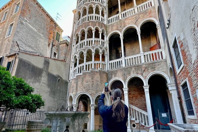 Venice in A Day: St Mark's Basilica, Doge's Palace & Gondola Ride - Who should book this Venice day tour?