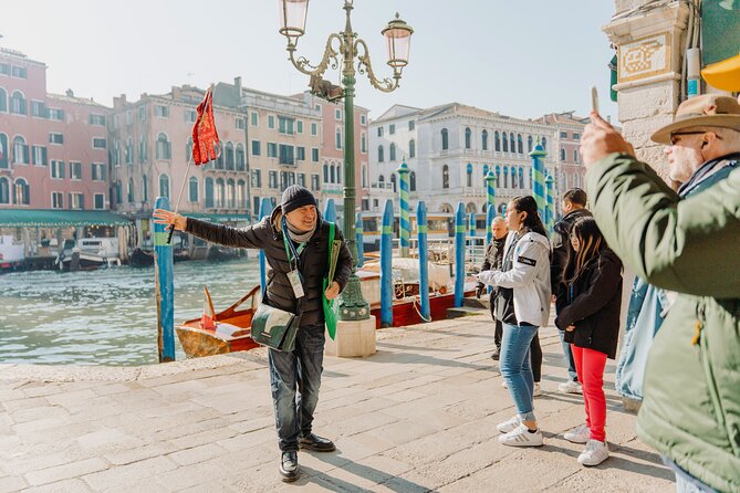 Venice In a Day: St Mark's, Doges Palace Gondola Ride & City Tour - How much walking should you expect?
