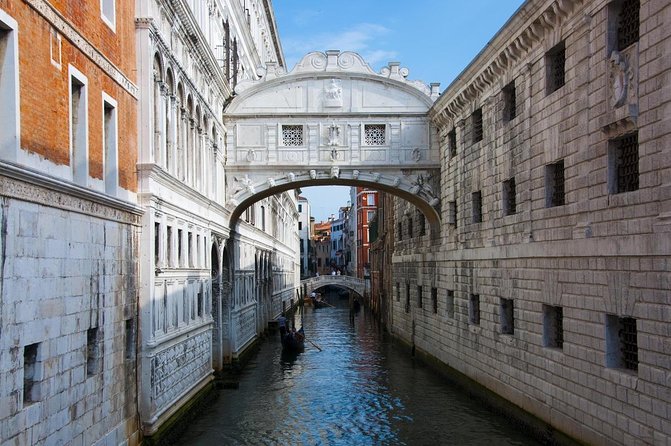 Venice LUXURY Private Day Tour with Gondola ride - from Rome - What makes this Venice day trip different