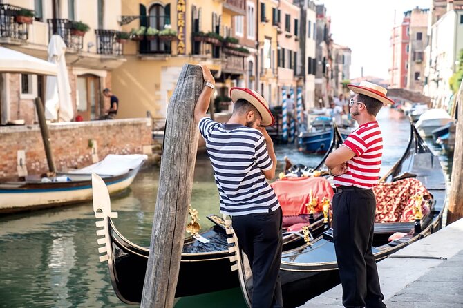 Venice Private Gondola Ride: Explore Hidden Canals and Sights - Price, comfort, and weather
