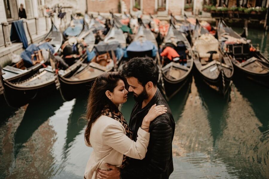 Venice: Private Gondola Ride with Professional Photographer - Why this Venice photo session makes sense
