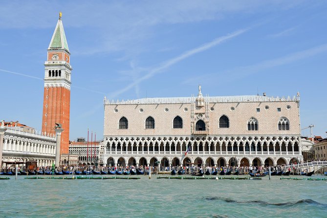 Venice Private Tour for Families with Gondola Ride - Starting in St. Mark’s Square