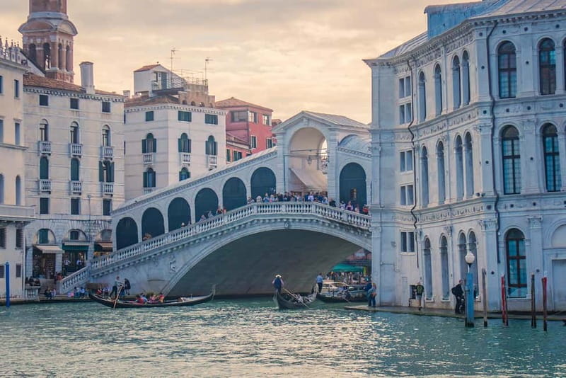 Venice: Private Walking Tour with Optional Gondola Ride - Rialto Bridge, the Grand Canal, and Marco Polo’s house