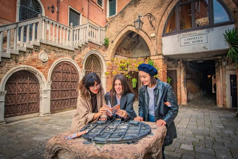 Venice: Private Walking Tour with Optional Gondola Ride - Meeting at Correr Museum in Saint Mark’s Square
