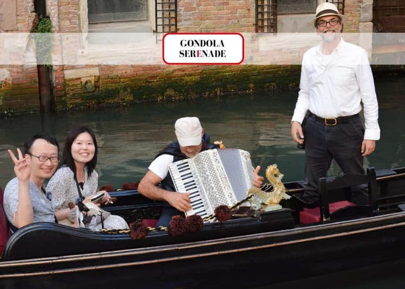 Venice: Romantic Shared Gondola Serenade on the Grand Canal - Key points to know before you book