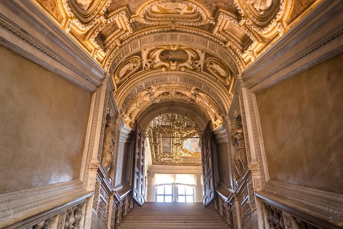 Venice's Best: Basilica, Doge's Palace, Gondola & History Gallery - The gondola ride through Venice’s waterways