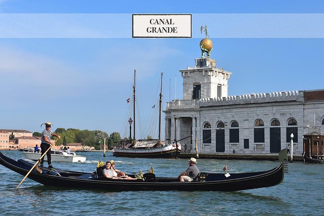 Venice's Icons: Basilica, Doge Palace, Rialto & Optional Gondola - Doge’s Palace and the Bridge of Sighs