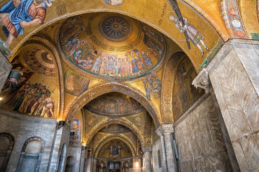 Venice: St. Mark's Basilica, Doge's Palace & Gondola Ride - What this Venice tour actually covers
