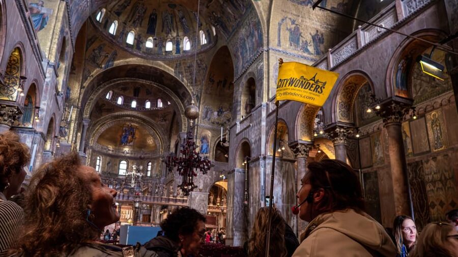 Venice: St. Mark's Basilica Guided Tour and Gondola Ride - Inside St. Mark’s Basilica for 45 minutes