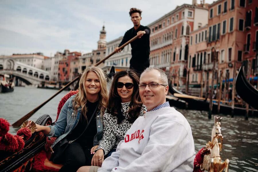 Venice: St. Mark's Basilica Guided Tour & Gondola Ride - Key points to know before booking