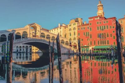 Welcome to Venice Group Tour St. Mark’s Basilica & Gondola Ride