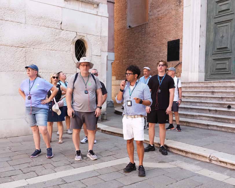 Venice: St Mark's Square & Rialto Walking Tour & Gondola - Finding the meeting point near San Marco