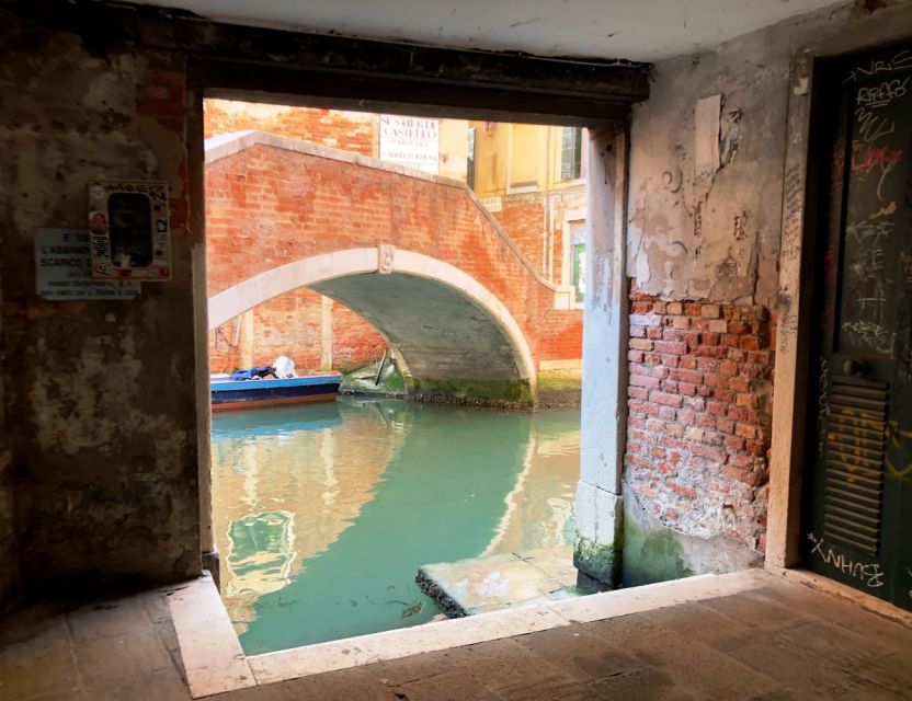 Venice: St. Mark's, Walking Tour and Gondola Combo - A smart way to meet Venice in half a day