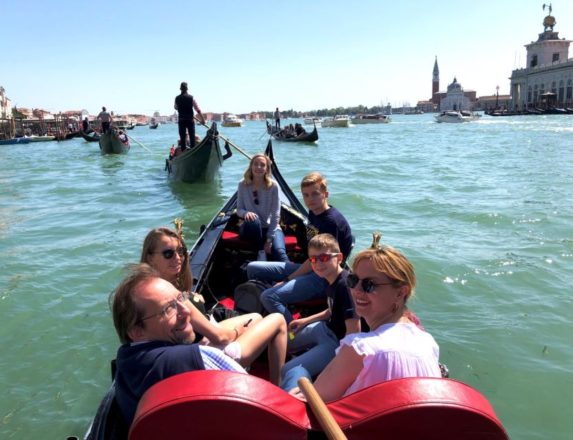 Venice: St. Mark's, Walking Tour and Gondola Combo - The gondola ride through smaller canals