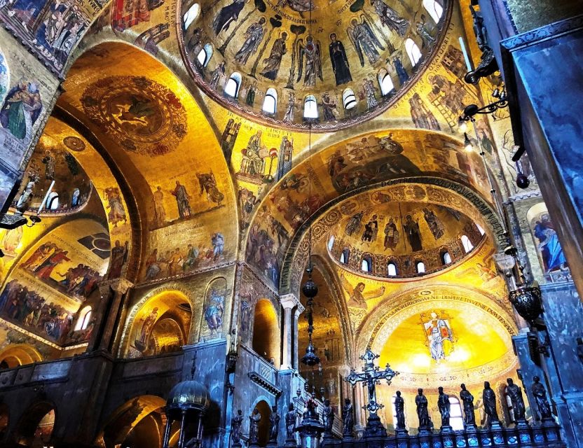 Venice: St. Mark's, Walking Tour and Gondola Combo - Entering St. Mark’s Basilica after the ride