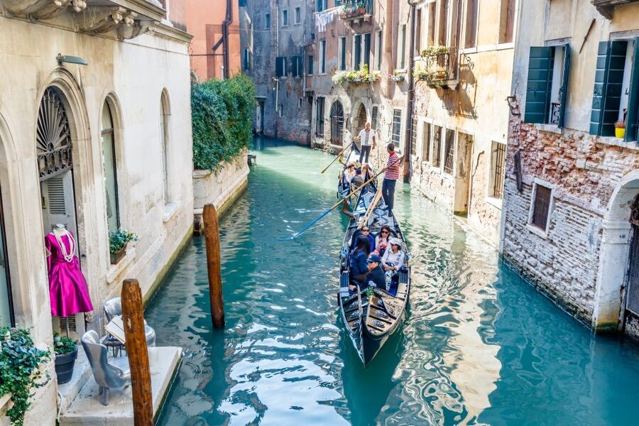 Venice: Traditional Shared Gondola Ride - Why a gondola still matters in Venice