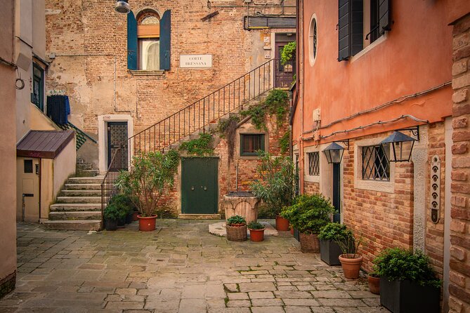Venice Walking Tour and Gondola Ride - Is $72.29 a fair price?