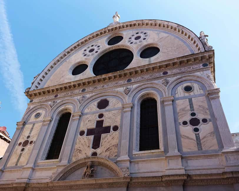 Venice: Winter Walking Tour & Romantic Gondola Ride Upgrade - Rialto Bridge and the mercantile heart of Venice