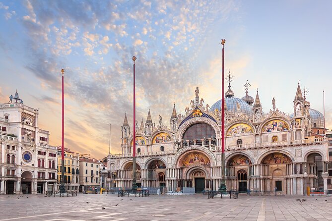 Walking Tour and Enchanting Gondola Journey in Venice - Santa Maria Formosa, a quieter pause in Castello